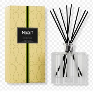 NWOT NEST Rattan grapefruit reed diffuser